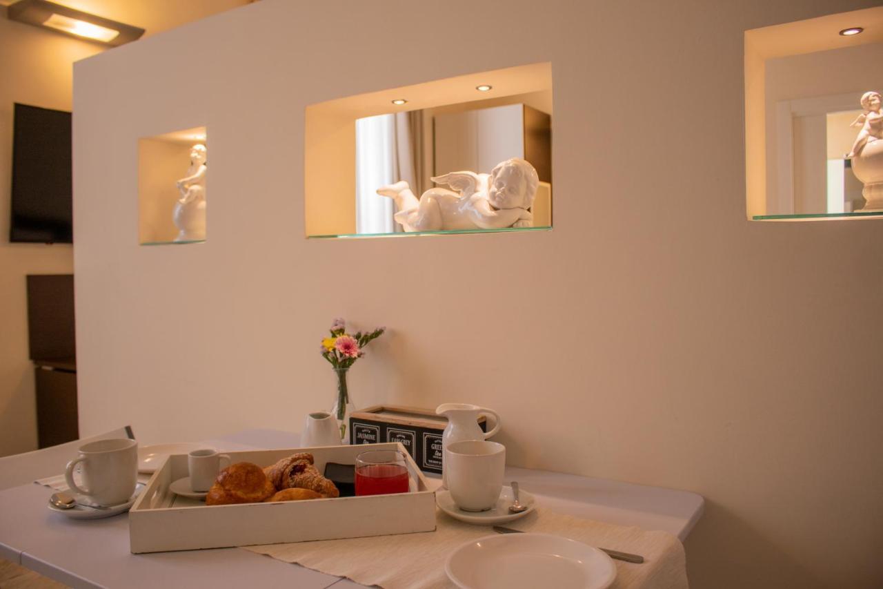 Apollo Suites Lecce Exterior photo