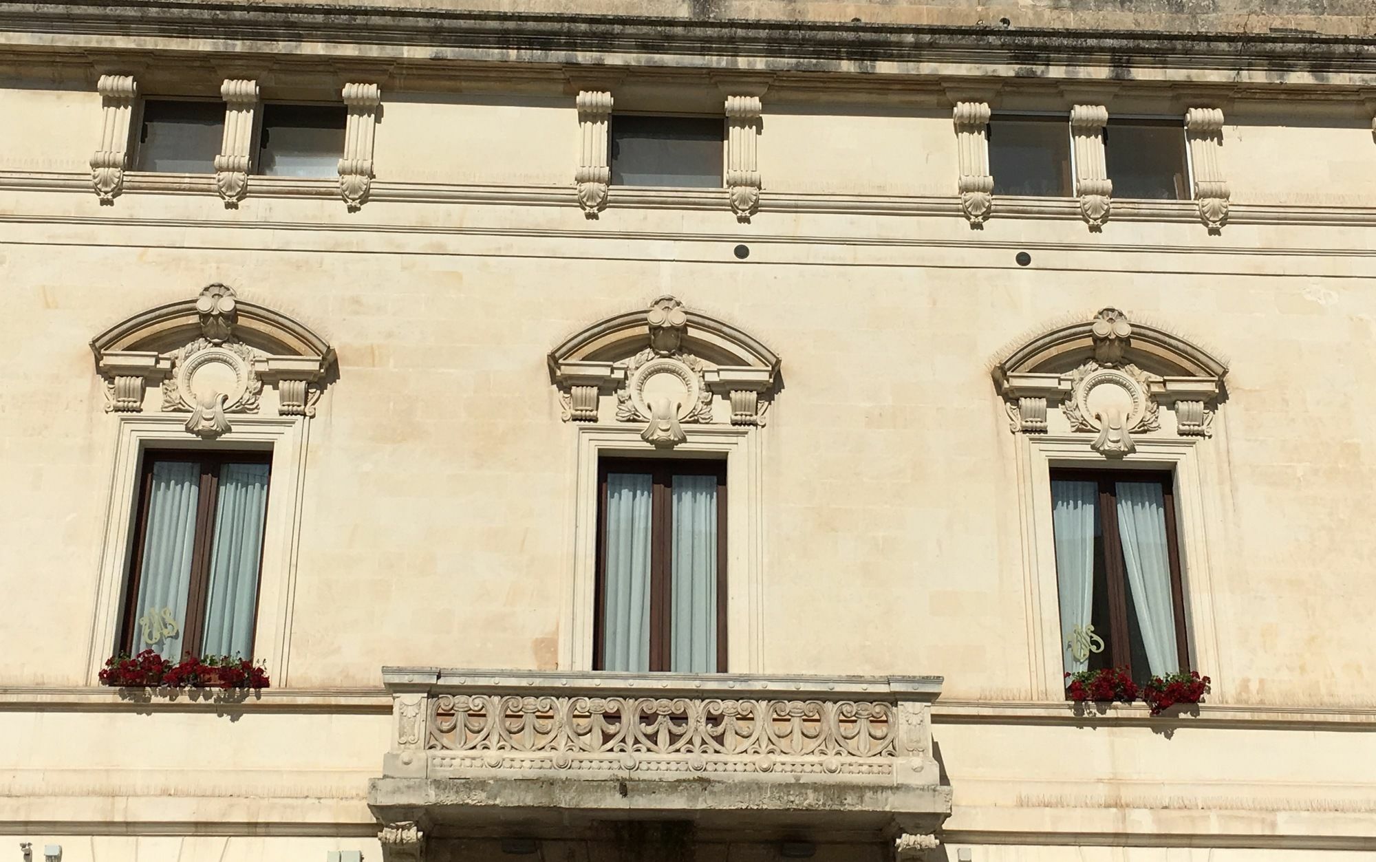 Apollo Suites Lecce Exterior photo